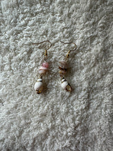 Load image into Gallery viewer, Shell Earrings
